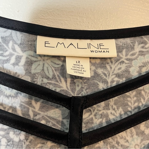 Emaline Stretchy Floral Dress MIDI Size 1X NWT - Picture 6 of 6